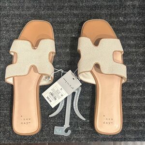 NWT A new day Beige Textured Slide Sandals